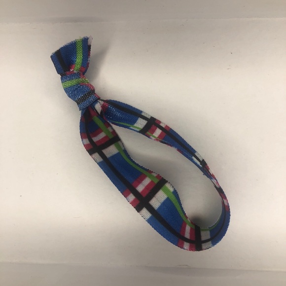 Set of Hair Tie Elastics - Picture 5 of 5